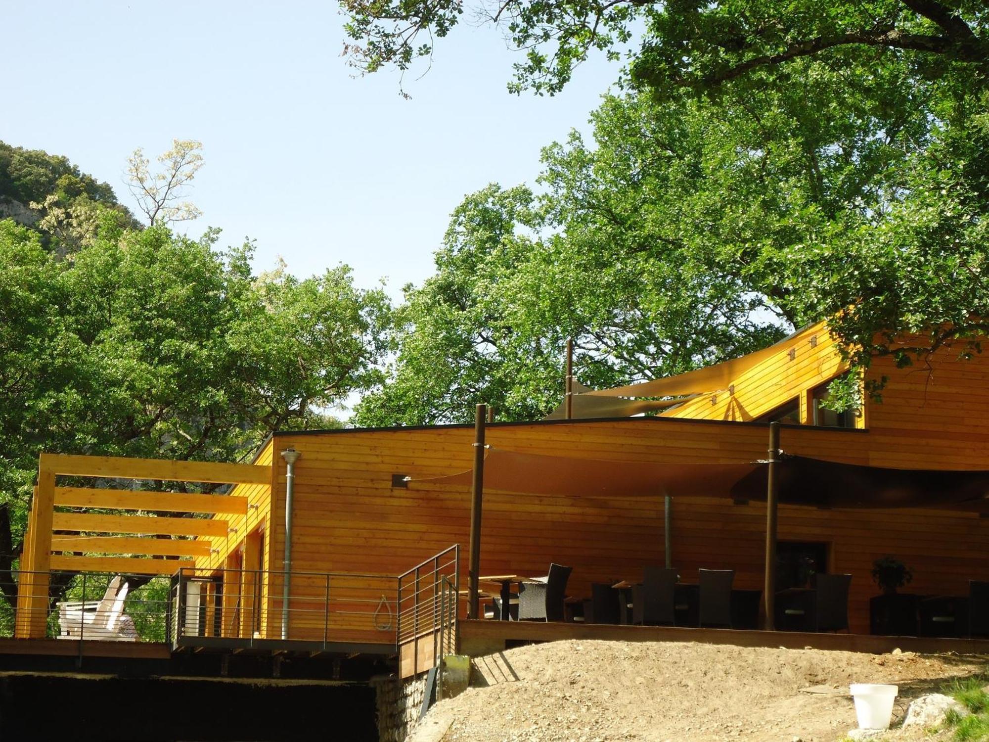 Prehistoric Lodge Vallon-Pont-dʼArc Esterno foto